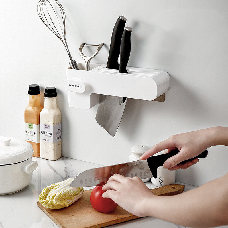 Space-Saving Kitchen Knife Rack for Tidy Countertops